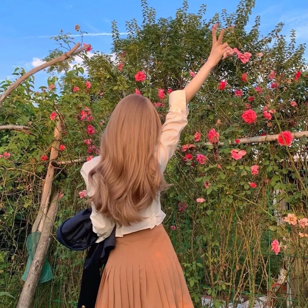 玉女弄璋